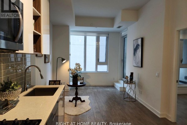 Den - 221 - 543 Richmond Street W, Toronto, ON M5V1Y6 Photo 5