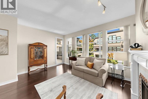 221 3769 W 7th Avenue, Vancouver, BC V6R1W6 Photo 3