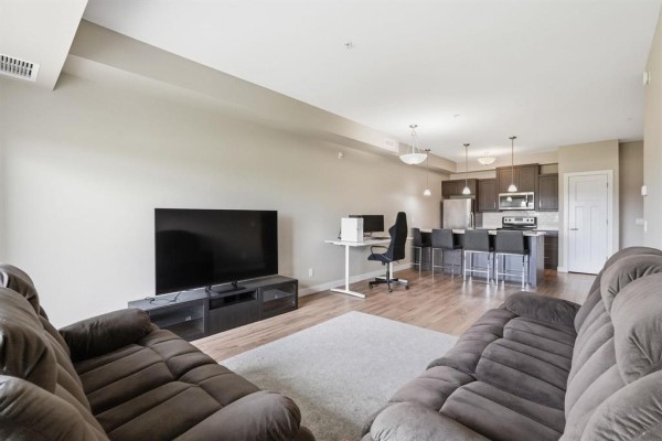 Primary Bedroom - 221 89 Creek Bend Road, Winnipeg, MB R2N0K7 Photo 4