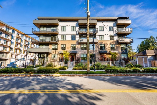 221 9456 134 Street, Surrey, BC V3V0G8 Photo 2