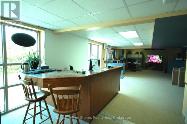 221 Adelaide Street, Saugeen Shores, ON N0H2L0 Photo 5