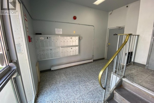 221 Algonquin Avenue, North Bay, ON P1B4V8 Photo 4