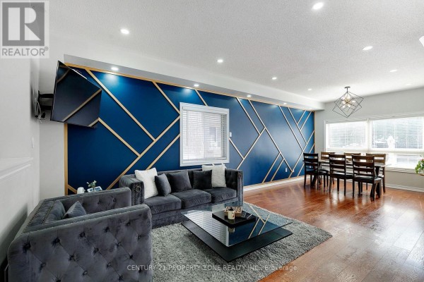 Living room - 221 Andrews Trail, Milton, ON L9T6S7 Photo 4