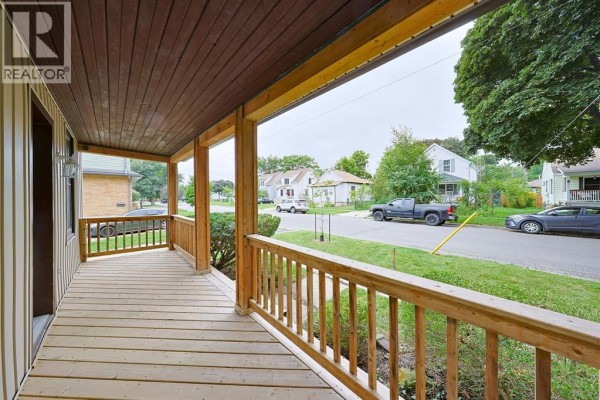 Office - 221 Bright Street, Sarnia, ON N7T4E9 Photo 3