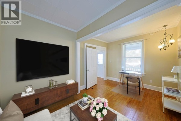 Primary Bedroom - 221 Bright Street, Sarnia, ON N7T4E9 Photo 5