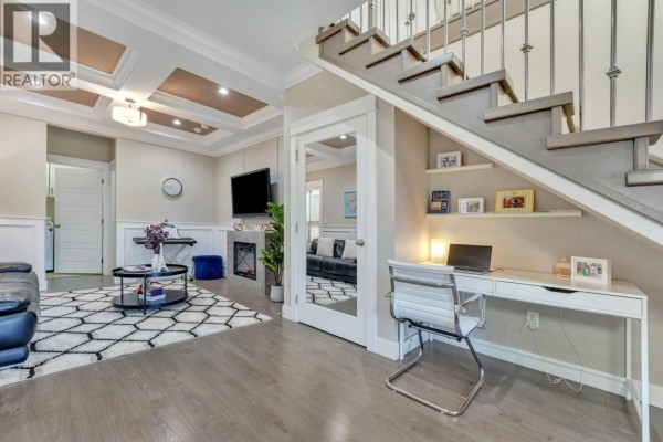 221 Campbell Street, New Westminster, BC V3M5K8 Photo 4
