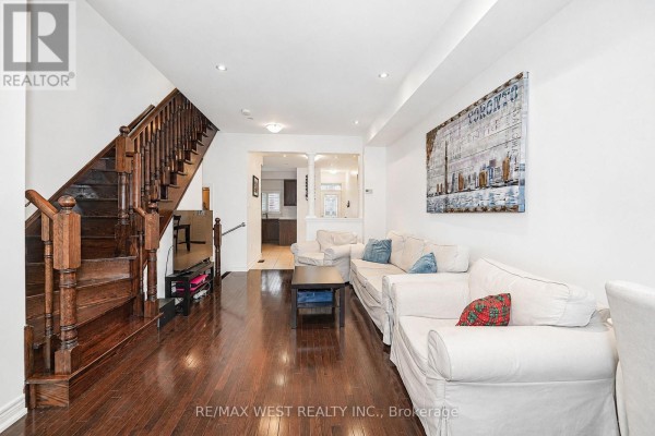221 Isaac Devins Boulevard, Toronto, ON, photo 2
