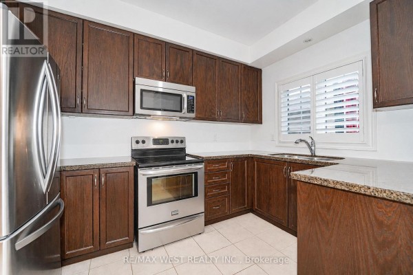 221 Isaac Devins Boulevard, Toronto, ON, photo 3