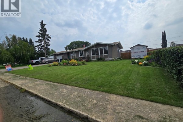 Storage - 221 Macaskill Avenue, Glaslyn, SK S0M0Y0 Photo 3