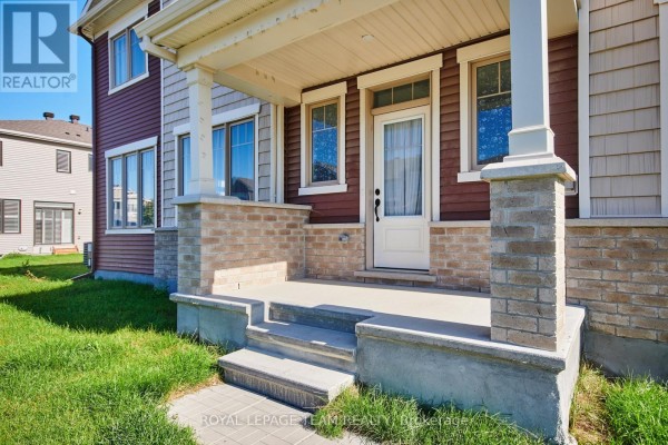 221 Merak Way, Ottawa, ON K2J6N7 Photo 2