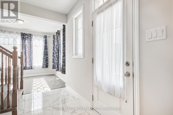 221 Merak Way, Ottawa, ON K2J6N7 Photo 3