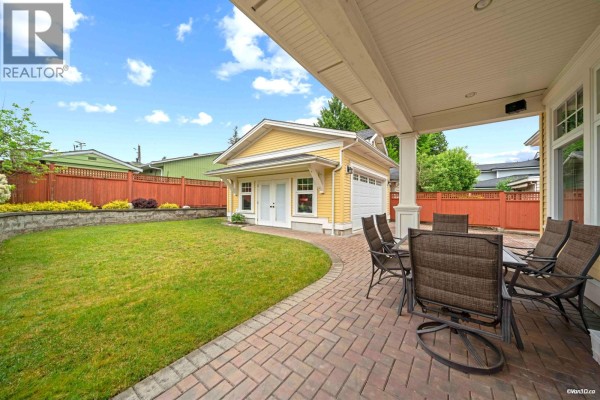 221 Ninth Avenue, New Westminster, BC V3L2A2 Photo 5