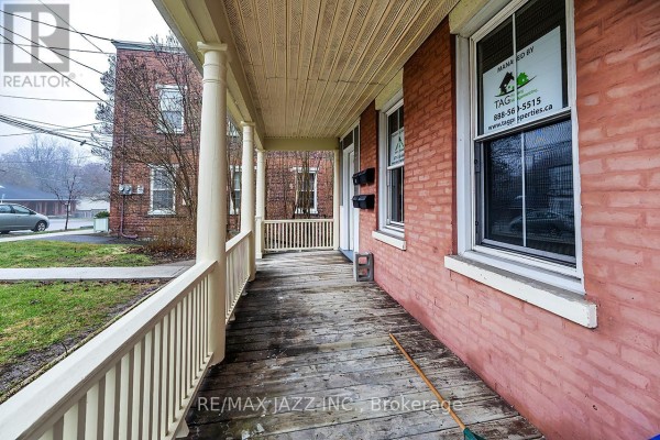 Kitchen - 221 Walton Street, Port Hope, ON L1A1P1 Photo 4