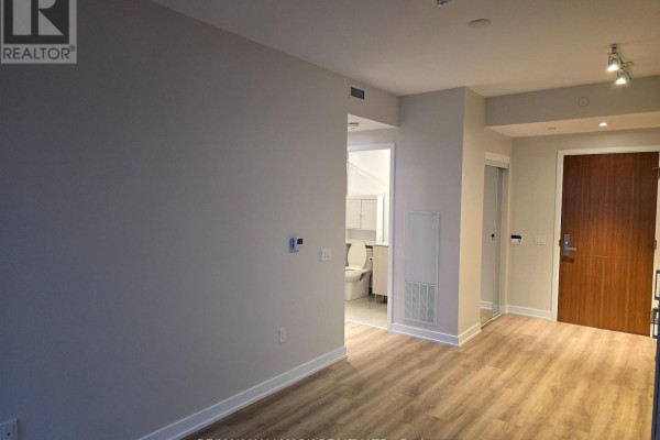 2210 - 15 Queens Quay E, Toronto, ON, photo 3