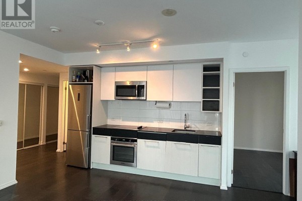 Kitchen - 2210 - 68 Shuter Street, Toronto, ON M5B1B4 Photo 3