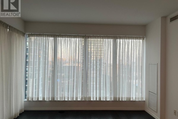 Primary Bedroom - 2210 - 68 Shuter Street, Toronto, ON M5B1B4 Photo 4
