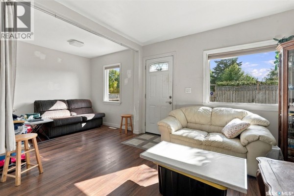 4pc Bathroom - 2210 20th Street W, Saskatoon, SK S7M1B1 Photo 5