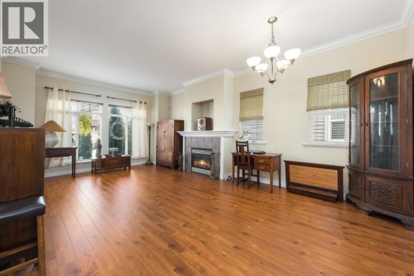 22106 Lemon Avenue, Richmond, BC V6V3C4 Photo 3