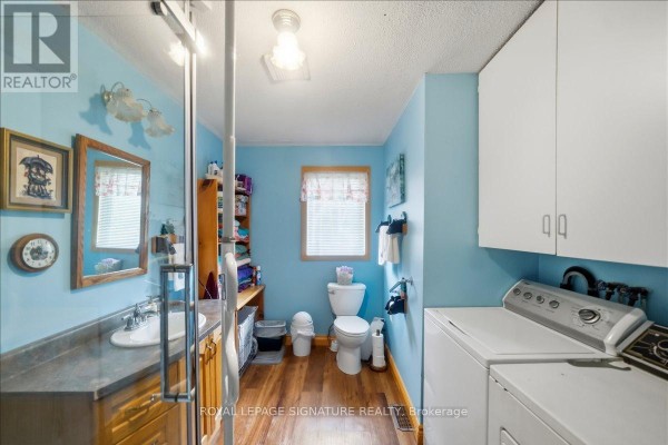 2212-1 Highway 60, Lake Of Bays, ON P1H2J6 Photo 5