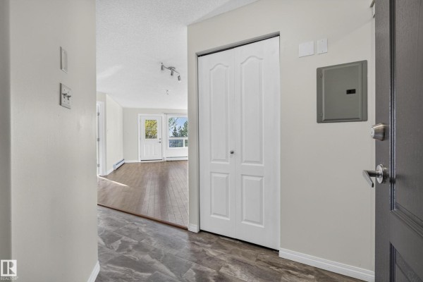 #2212 320 Clareview Station Dr Nw, Edmonton, AB T5Y0E5 Photo 5