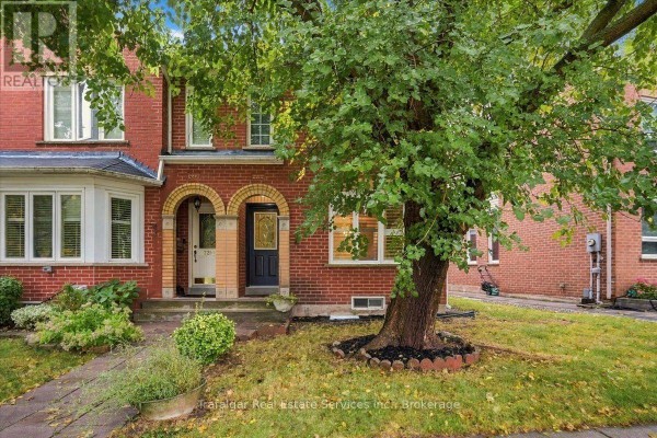 2212 Westoak Trails Boulevard, Oakville