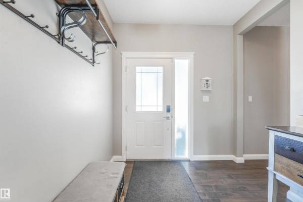 22123 95 Av Nw, Edmonton, AB, photo 2