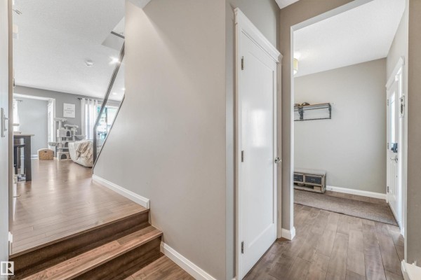 Primary Bedroom - 22123 95 Av Nw, Edmonton, AB T5T4N3 Photo 5