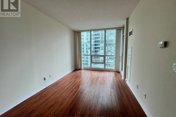 Kitchen - 2213 - 16 Yonge Street, Toronto, ON M5E2A1 Photo 3