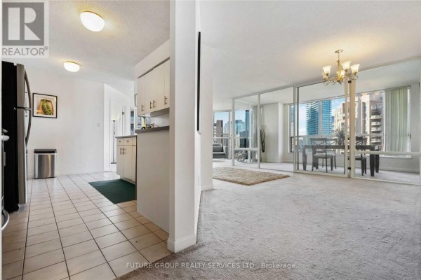 Primary Bedroom - 2213 - 24 Wellesley Street W, Toronto, ON M4Y1G1 Photo 5