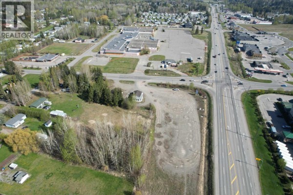 2213 Maple Drive, Quesnel, BC, photo 2