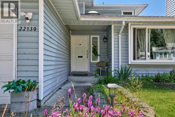22130 River Bend, Maple Ridge, BC V2X9P3 Photo 5