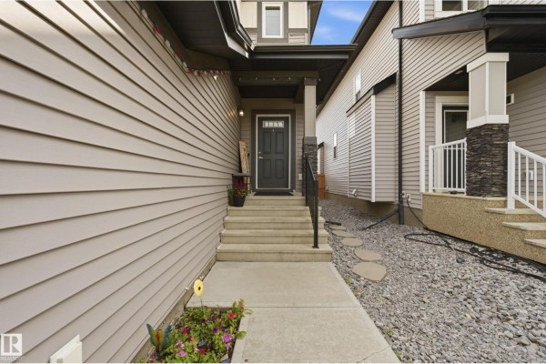 Primary Bedroom - 22135 96 Av Nw, Edmonton, AB T5T7E5 Photo 4
