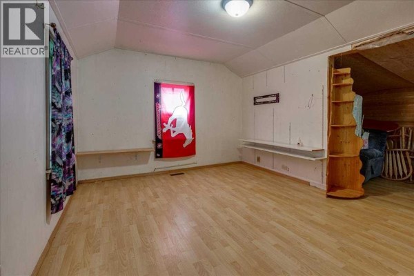 Storage - 2214 19 Avenue, Bowden, AB T0M0K0 Photo 5