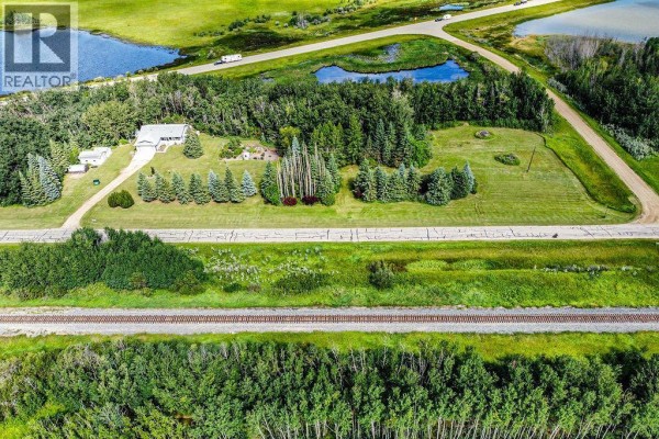 22148 Twp Rd 464a, Rural Camrose County, AB, photo 3
