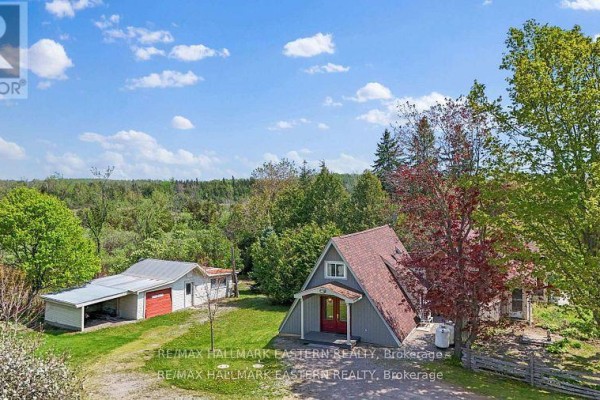 2215 David Fife Line, Otonabee South Monaghan, ON, photo 2