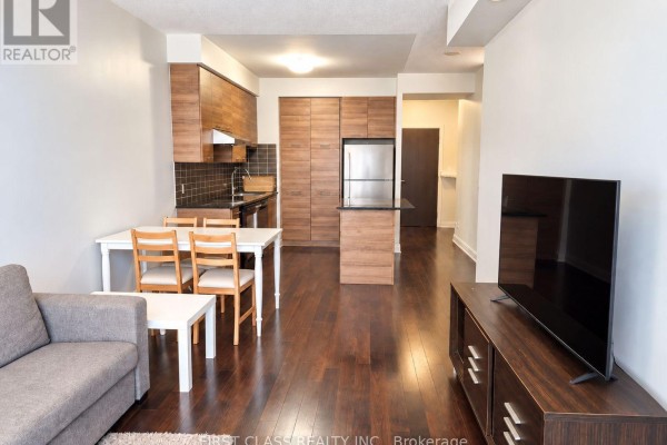 Primary Bedroom - 2216 - 135 Village Green Square, Toronto, ON M1S0G4 Photo 4