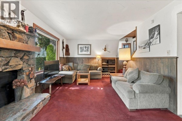 2216 Whistler Ridge, Whistler, BC V8E0A9 Photo 5