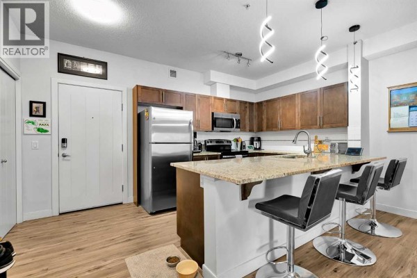 Primary Bedroom - 2217, 604 East Lake Boulevard Ne, Airdrie, AB T4A0G6 Photo 4