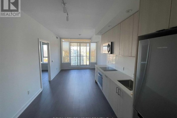2217 - 1928 Lakeshore Boulevard W, Toronto, ON, photo 3