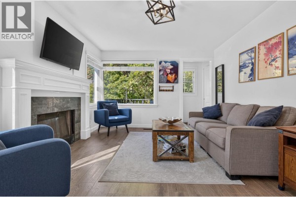 2218 E 11th Avenue, Vancouver, BC V5N1Z6 Photo 5