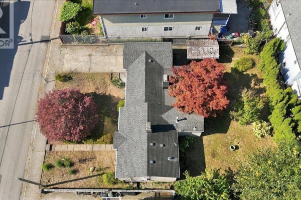2219 E 25th Avenue, Vancouver, BC V5N2V7 Photo 3