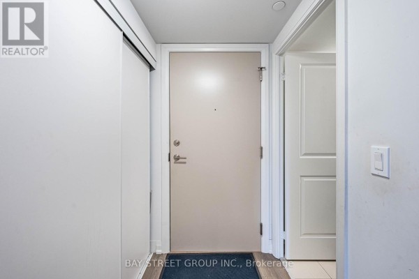 222 - 20 Meadowglen Place, Toronto, ON M1G0A9 Photo 2