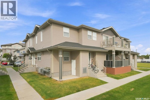 Kitchen - 222 100 Chaparral Boulevard, Martensville, SK S0K0A2 Photo 2