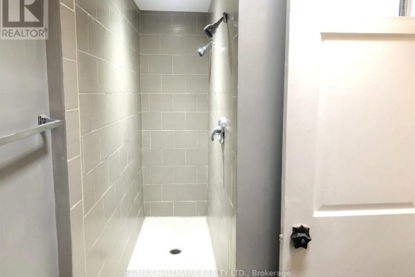 Kitchen - 222 Broadway Avenue, Toronto, ON M4P1V9 Photo 4