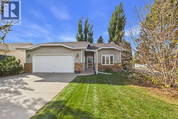 222 Davison Drive, Red Deer