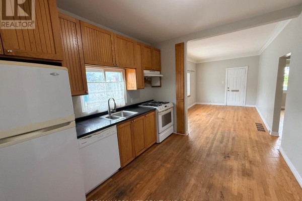 222 Ste Monique Street, Ottawa, ON K1L7P8 Photo 4