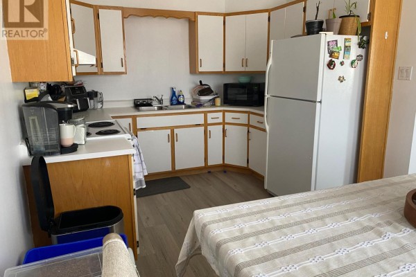 222 Whitewood Avenue, Temiskaming Shores, ON P0J1P0 Photo 4
