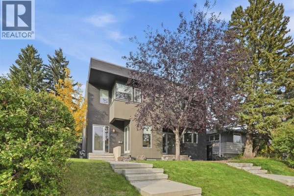 2220 32 Avenue Sw, Calgary