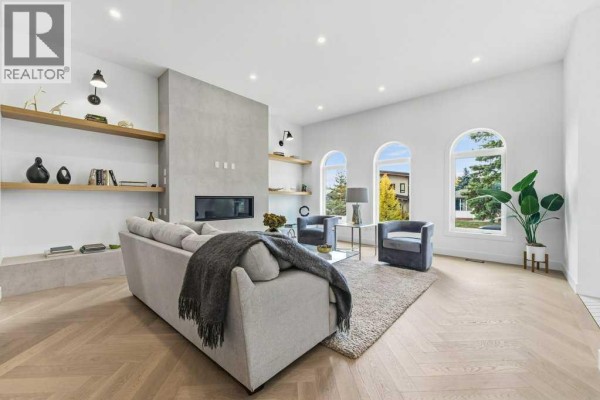 Office - 2220 8 Street Ne, Calgary, AB T2M1S4 Photo 5