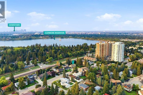 Furnace - 2220 Paliswood Road Sw, Calgary, AB T2V4Y6 Photo 4